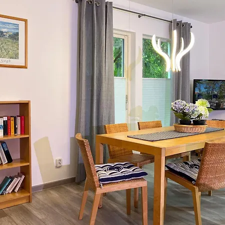 בית נופש Alter Schwede 1 *